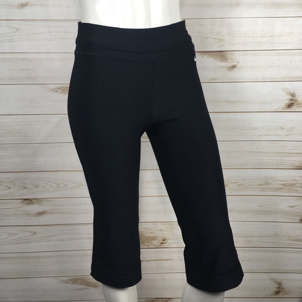 Nike Dri Fit Black Crops